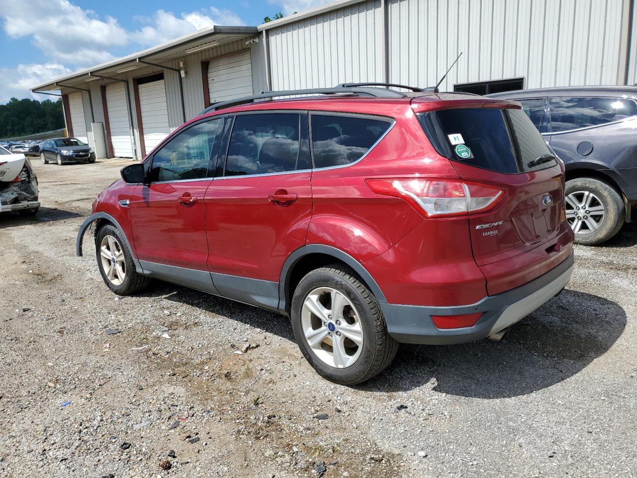 Photo 1 VIN: 1FMCU0GX1GUB30663 - FORD ESCAPE 