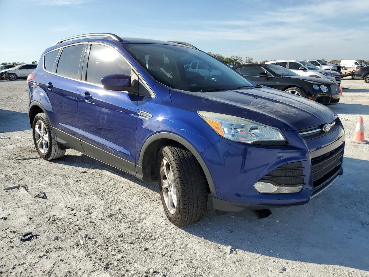 Photo 3 VIN: 1FMCU0GX1GUC51810 - FORD ESCAPE 