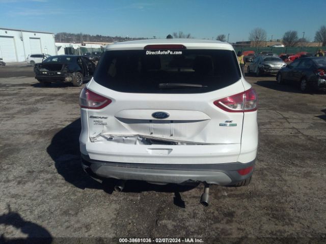 Photo 5 VIN: 1FMCU0GX2DUB57396 - FORD ESCAPE 