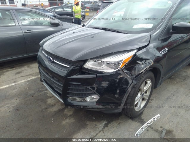 Photo 5 VIN: 1FMCU0GX2EUA57767 - FORD ESCAPE 