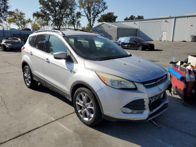 Photo 3 VIN: 1FMCU0GX2EUB99732 - FORD ESCAPE SE 