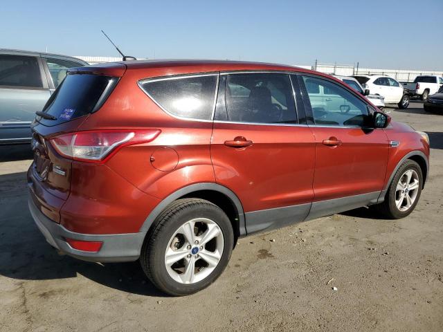 Photo 2 VIN: 1FMCU0GX2EUE13991 - FORD ESCAPE SE 