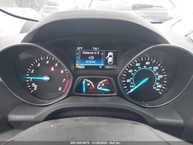 Photo 6 VIN: 1FMCU0GX2FUA68785 - FORD ESCAPE 