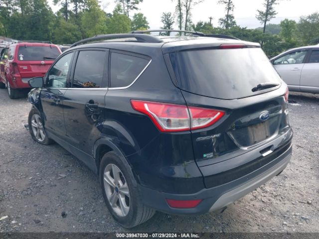 Photo 2 VIN: 1FMCU0GX2FUC05885 - FORD ESCAPE 