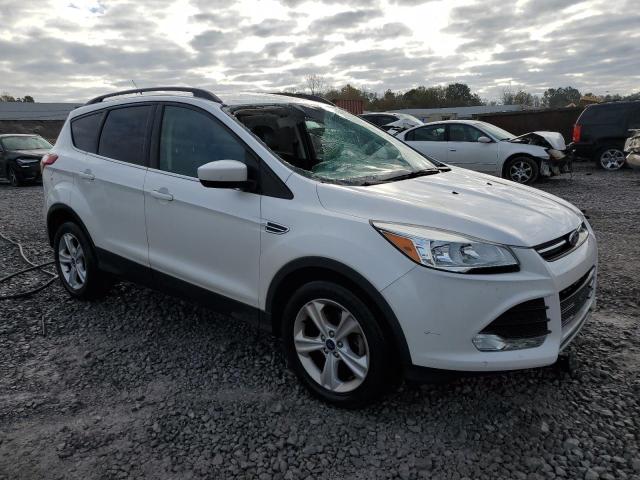 Photo 3 VIN: 1FMCU0GX2FUC11881 - FORD ESCAPE SE 