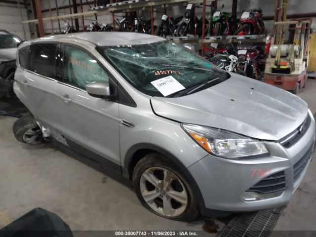 Photo 0 VIN: 1FMCU0GX2FUC87990 - FORD ESCAPE 