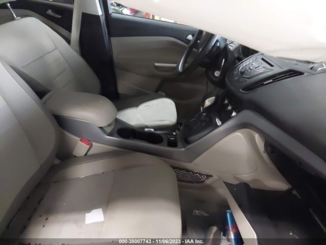 Photo 4 VIN: 1FMCU0GX2FUC87990 - FORD ESCAPE 