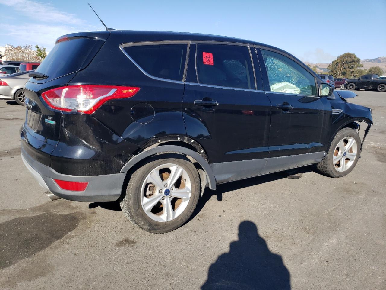 Photo 2 VIN: 1FMCU0GX2GUB60853 - FORD ESCAPE 