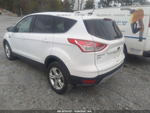 Photo 2 VIN: 1FMCU0GX2GUB61968 - FORD ESCAPE 