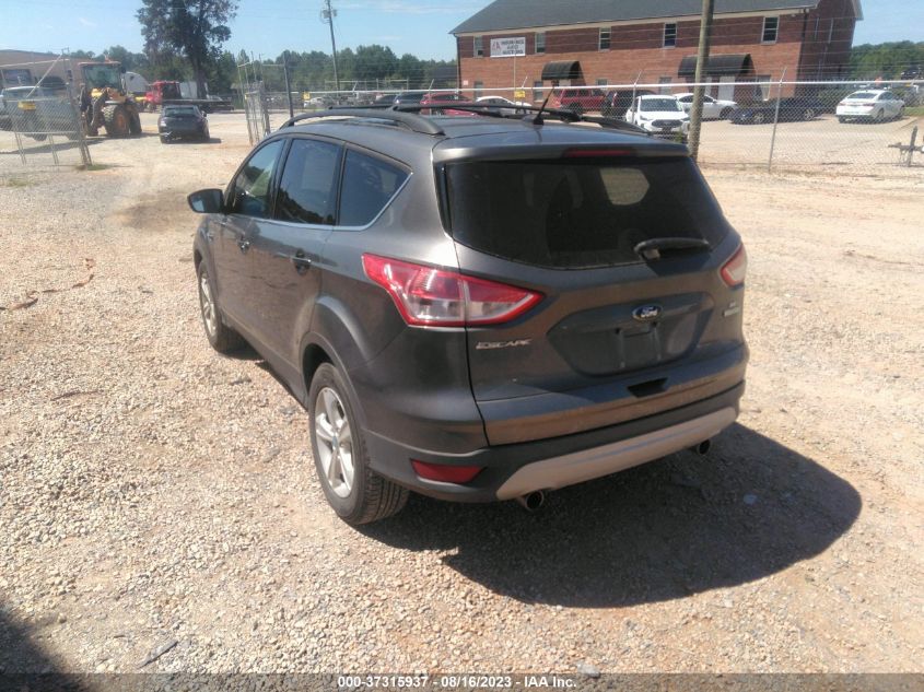 Photo 2 VIN: 1FMCU0GX3DUC67292 - FORD ESCAPE 