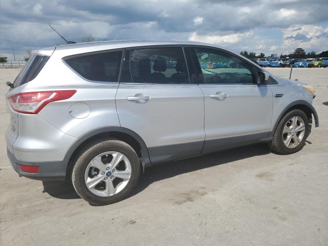 Photo 2 VIN: 1FMCU0GX3DUC91351 - FORD ESCAPE SE 