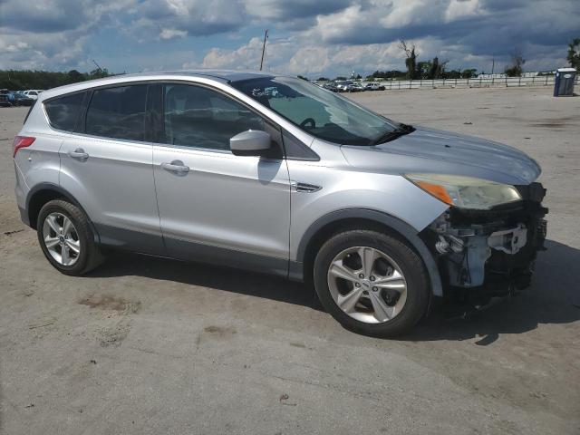 Photo 3 VIN: 1FMCU0GX3DUC91351 - FORD ESCAPE SE 