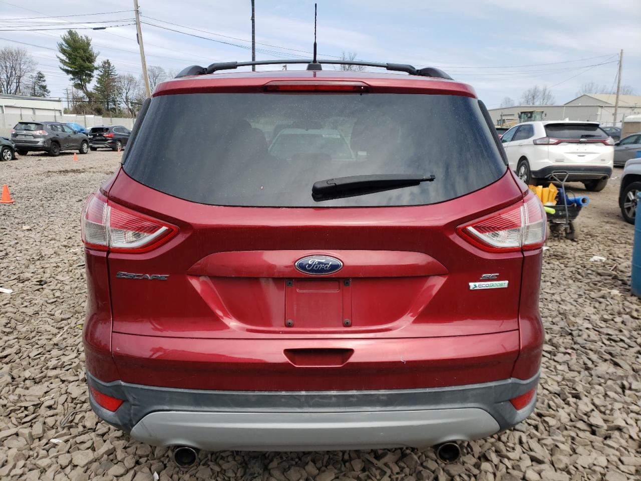 Photo 5 VIN: 1FMCU0GX3DUD21867 - FORD ESCAPE 