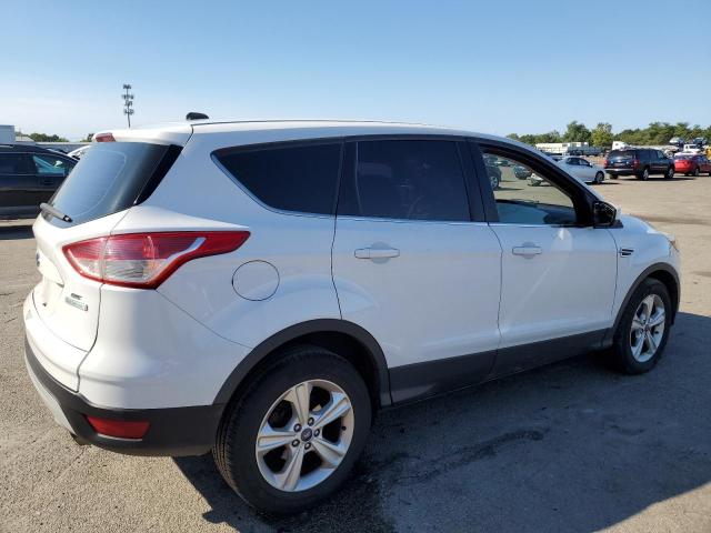 Photo 2 VIN: 1FMCU0GX3EUA29461 - FORD ESCAPE SE 