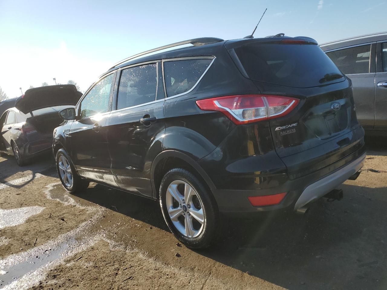 Photo 1 VIN: 1FMCU0GX3EUA64033 - FORD ESCAPE 