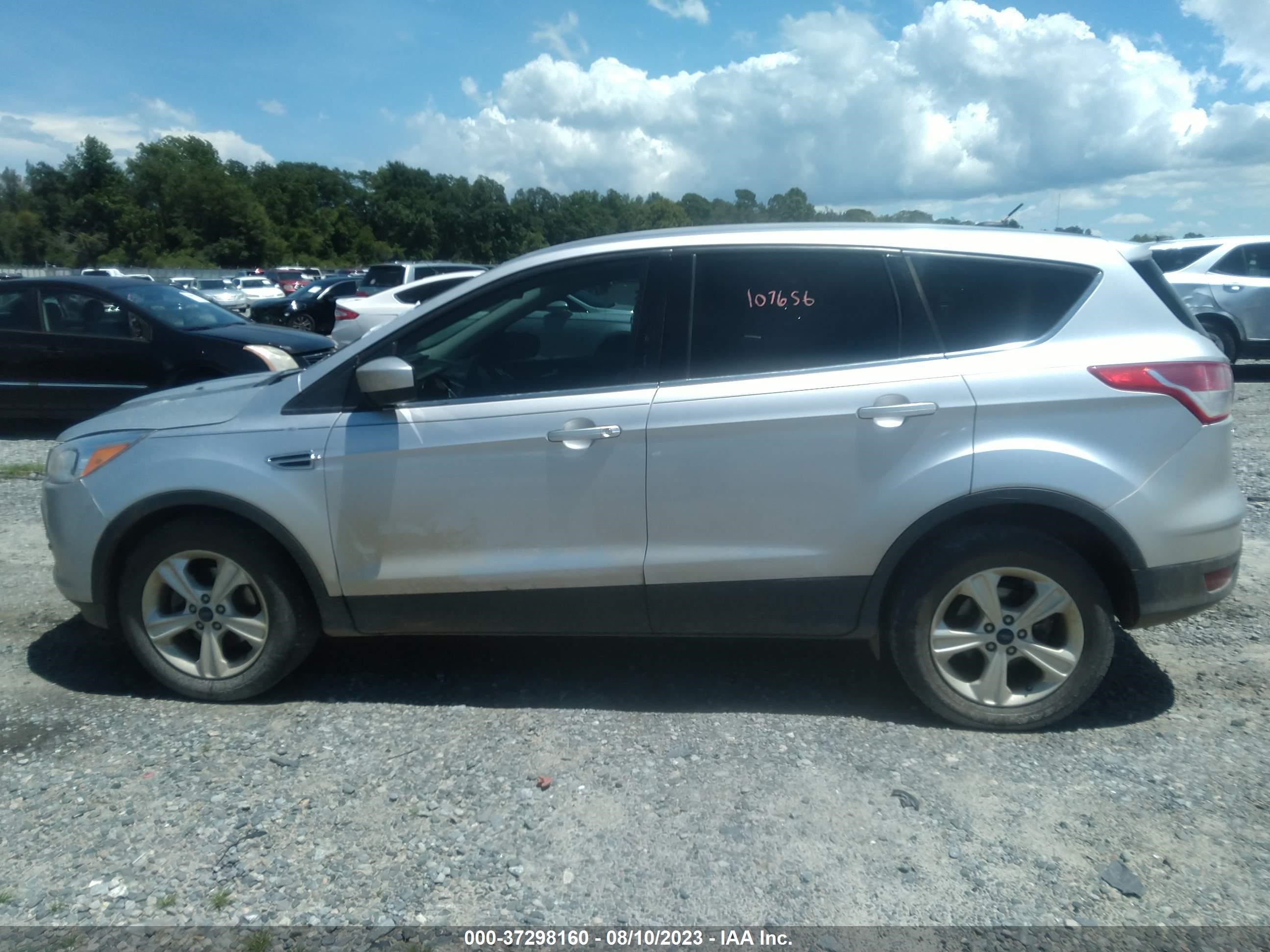 Photo 13 VIN: 1FMCU0GX3EUC05263 - FORD ESCAPE 