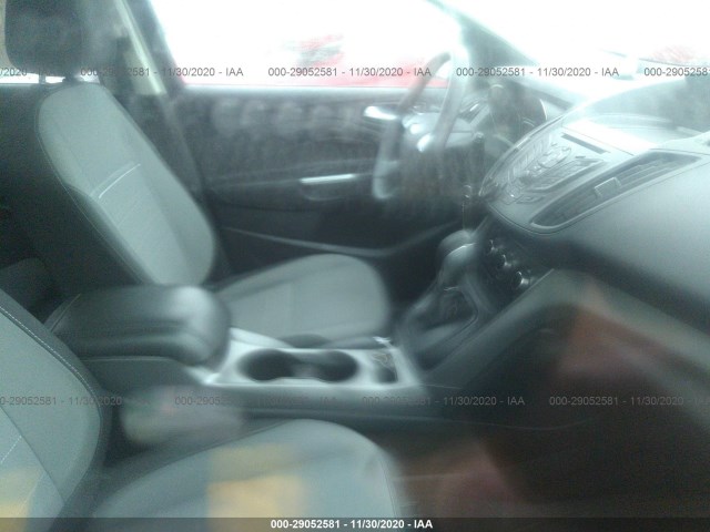 Photo 4 VIN: 1FMCU0GX3EUC99032 - FORD ESCAPE 