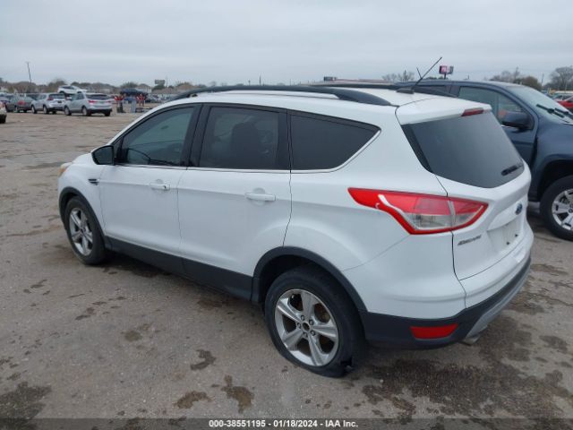 Photo 2 VIN: 1FMCU0GX3FUC61575 - FORD ESCAPE 