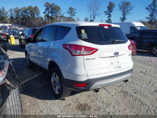 Photo 2 VIN: 1FMCU0GX3FUC78148 - FORD ESCAPE 