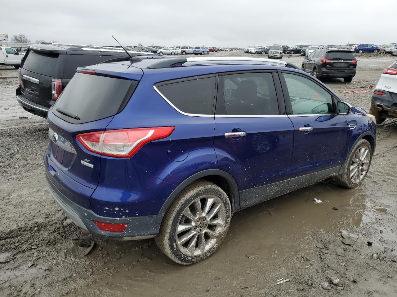 Photo 2 VIN: 1FMCU0GX3GUB15386 - FORD ESCAPE 