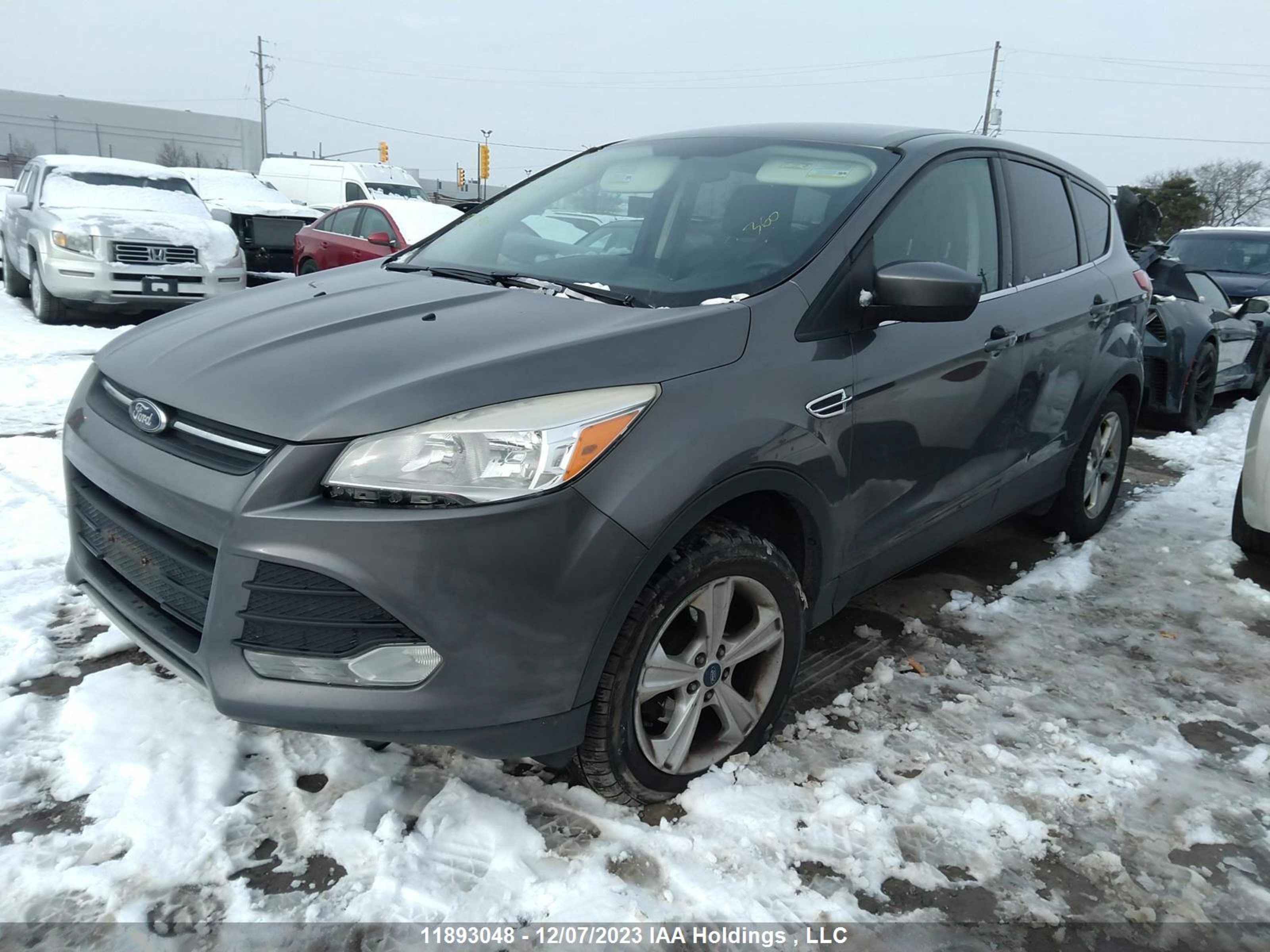 Photo 1 VIN: 1FMCU0GX4DUB18194 - FORD ESCAPE 