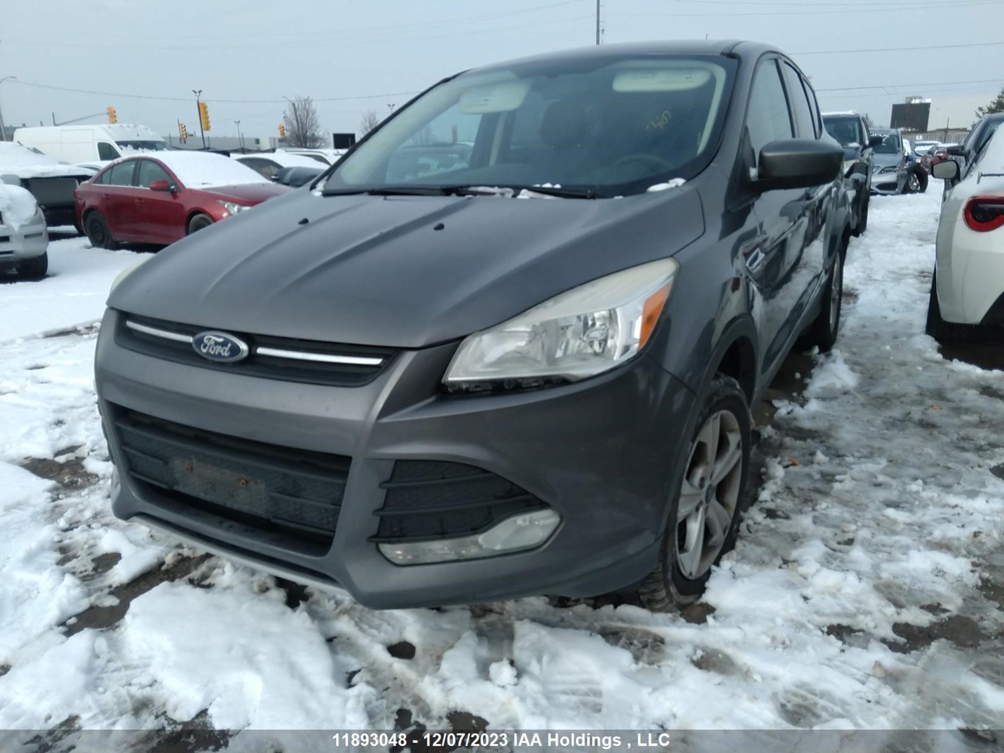 Photo 5 VIN: 1FMCU0GX4DUB18194 - FORD ESCAPE 