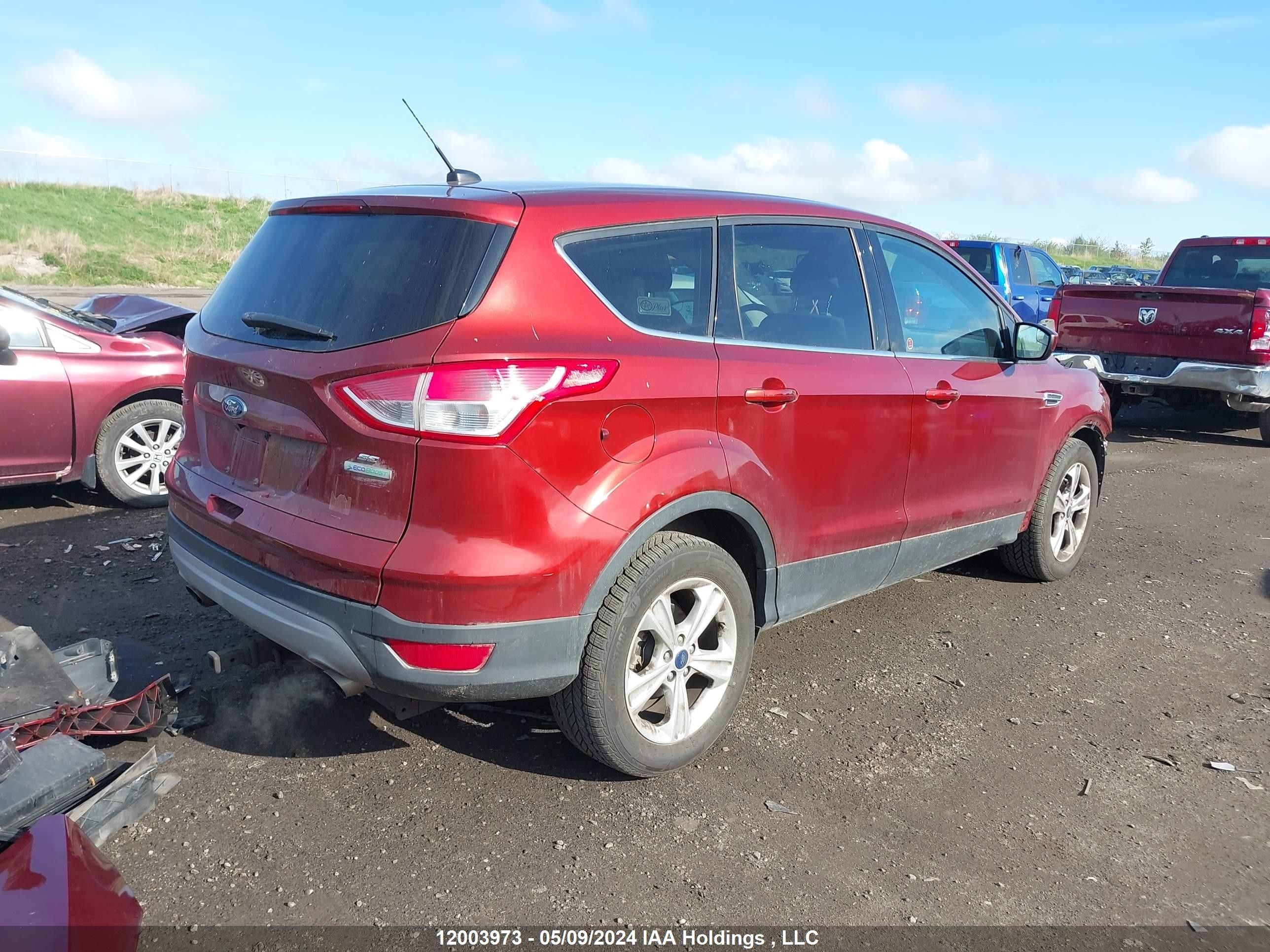 Photo 3 VIN: 1FMCU0GX4EUE02491 - FORD ESCAPE 