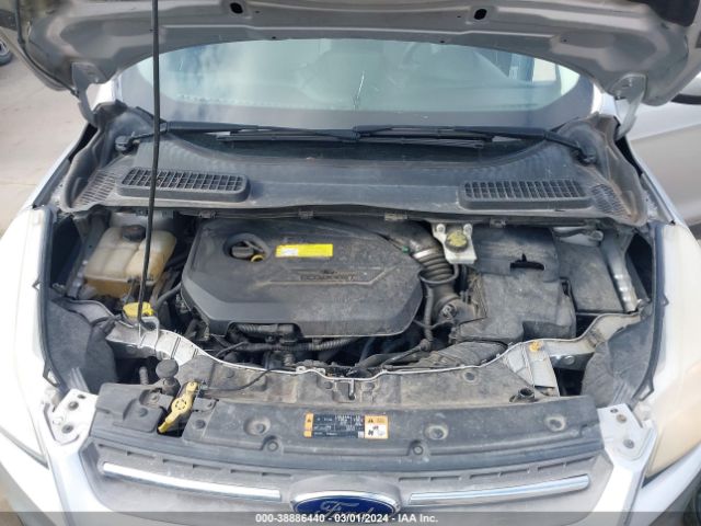 Photo 9 VIN: 1FMCU0GX4FUA83398 - FORD ESCAPE 