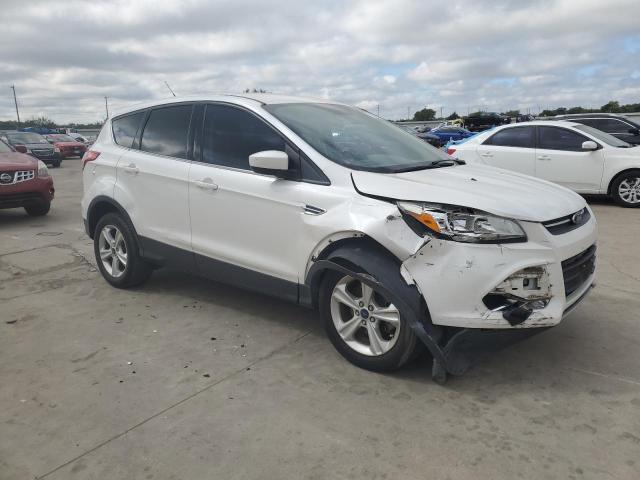 Photo 3 VIN: 1FMCU0GX4FUB04895 - FORD ESCAPE SE 