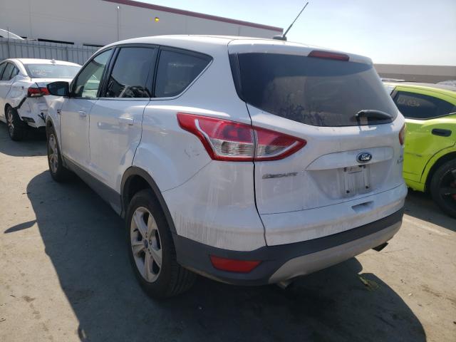 Photo 2 VIN: 1FMCU0GX4GUB00640 - FORD ESCAPE SE 