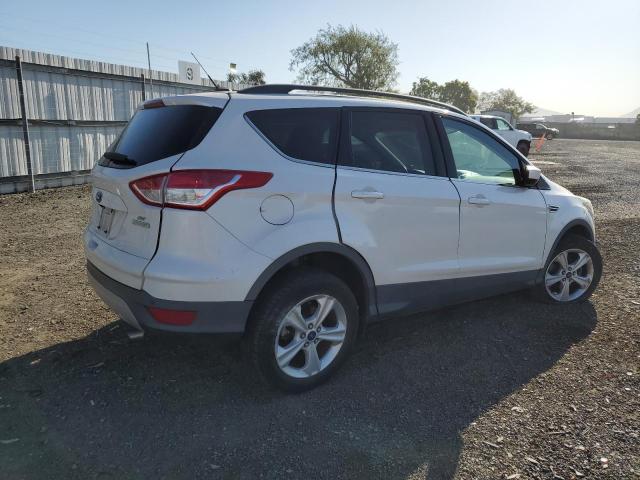 Photo 2 VIN: 1FMCU0GX4GUB60238 - FORD ESCAPE 