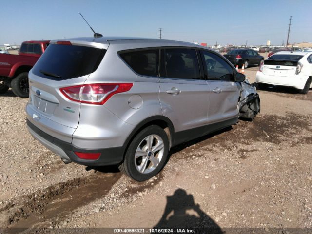 Photo 3 VIN: 1FMCU0GX4GUB97001 - FORD ESCAPE 