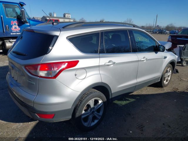 Photo 3 VIN: 1FMCU0GX4GUC39800 - FORD ESCAPE 