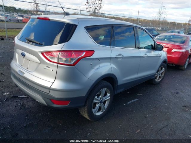 Photo 3 VIN: 1FMCU0GX5EUD49185 - FORD ESCAPE 