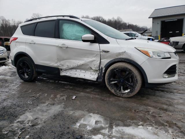 Photo 3 VIN: 1FMCU0GX5FUA37644 - FORD ESCAPE 