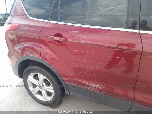 Photo 5 VIN: 1FMCU0GX6DUB59250 - FORD ESCAPE 