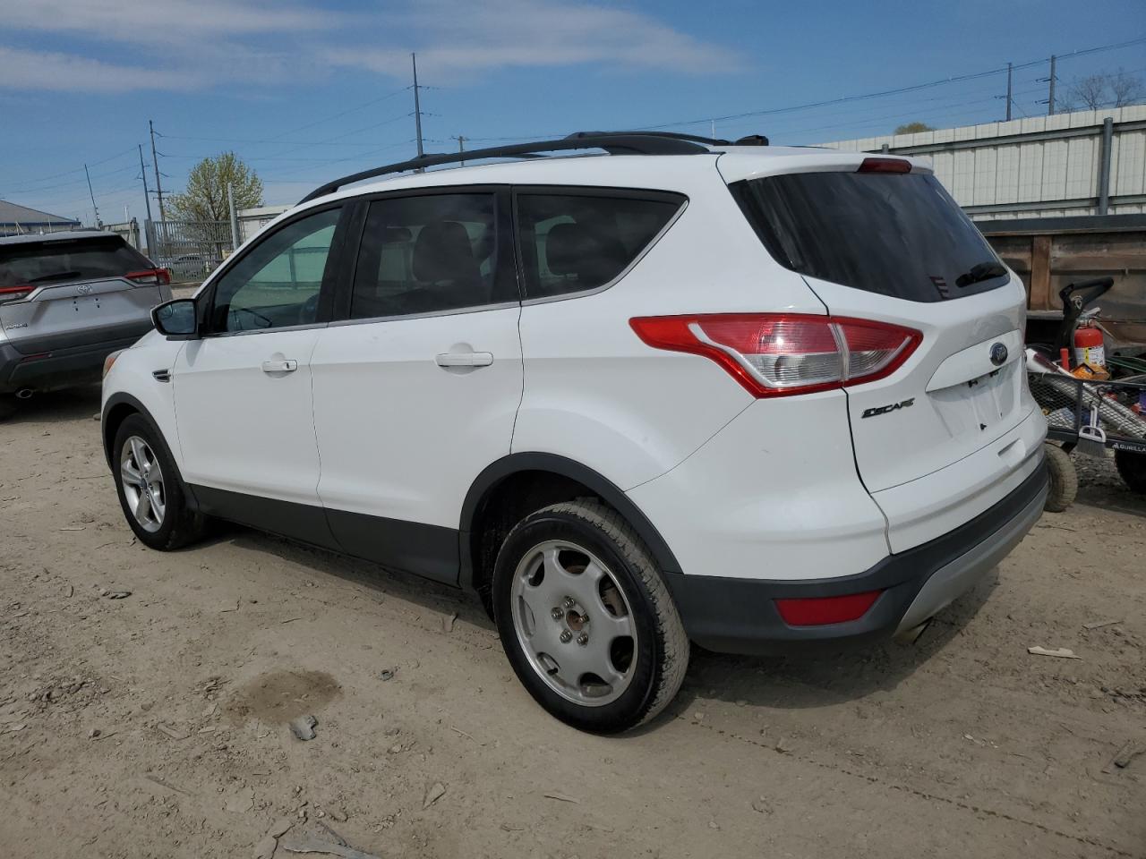 Photo 1 VIN: 1FMCU0GX6EUA55763 - FORD ESCAPE 