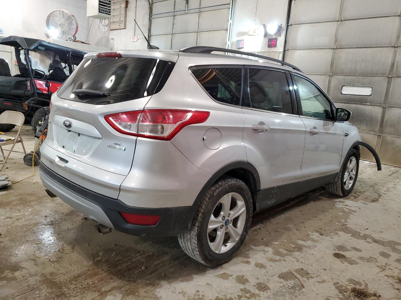 Photo 2 VIN: 1FMCU0GX6EUB78303 - FORD ESCAPE 