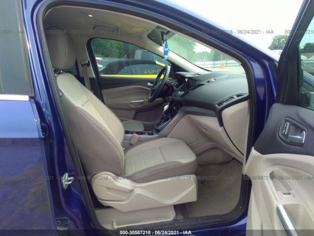 Photo 4 VIN: 1FMCU0GX6EUB79810 - FORD ESCAPE 