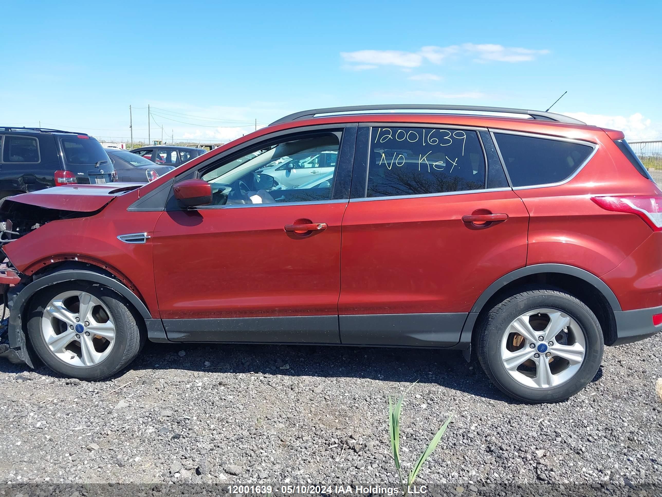 Photo 13 VIN: 1FMCU0GX6EUE30356 - FORD ESCAPE 