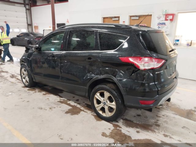 Photo 2 VIN: 1FMCU0GX6FUA45302 - FORD ESCAPE 