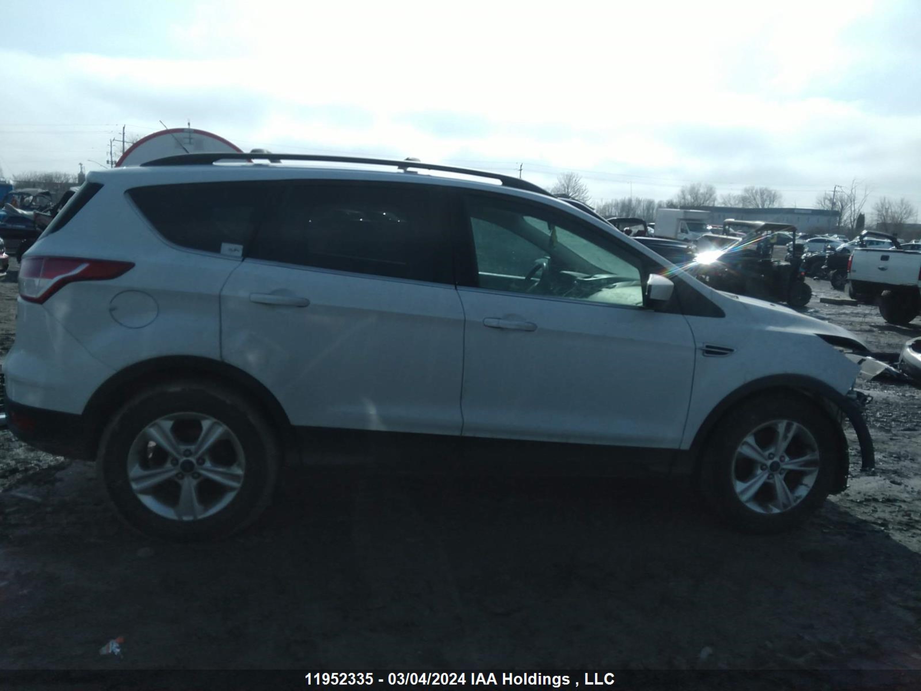 Photo 13 VIN: 1FMCU0GX6FUA95665 - FORD ESCAPE 