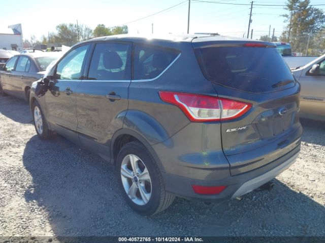 Photo 2 VIN: 1FMCU0GX6GUA81315 - FORD ESCAPE 