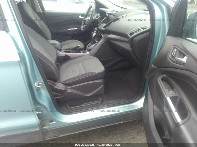 Photo 4 VIN: 1FMCU0GX7DUB60066 - FORD ESCAPE 