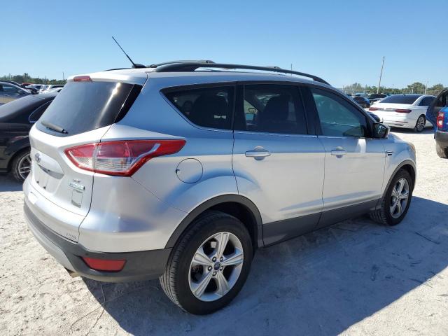 Photo 2 VIN: 1FMCU0GX7EUC98143 - FORD ESCAPE SE 