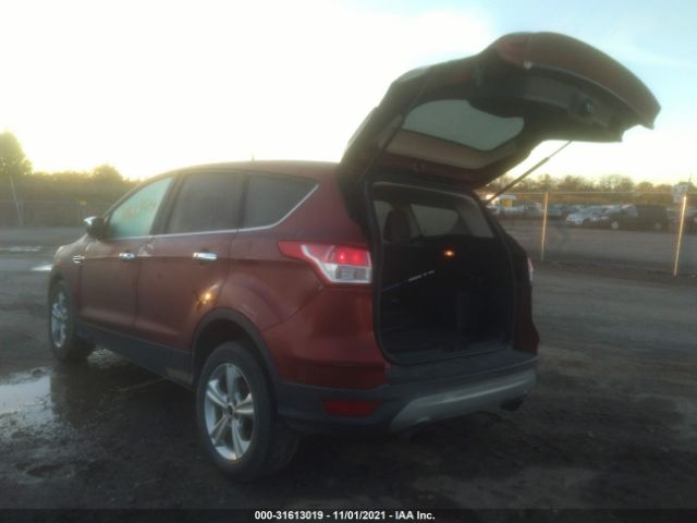 Photo 2 VIN: 1FMCU0GX7FUB04003 - FORD ESCAPE 