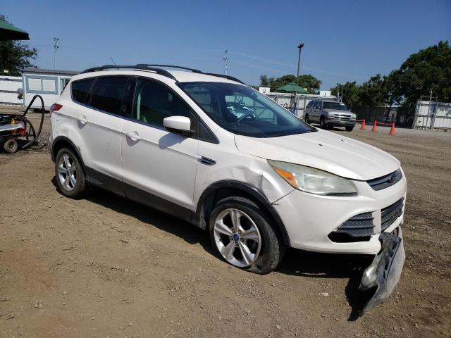 Photo 3 VIN: 1FMCU0GX8DUC86629 - FORD ESCAPE SE 