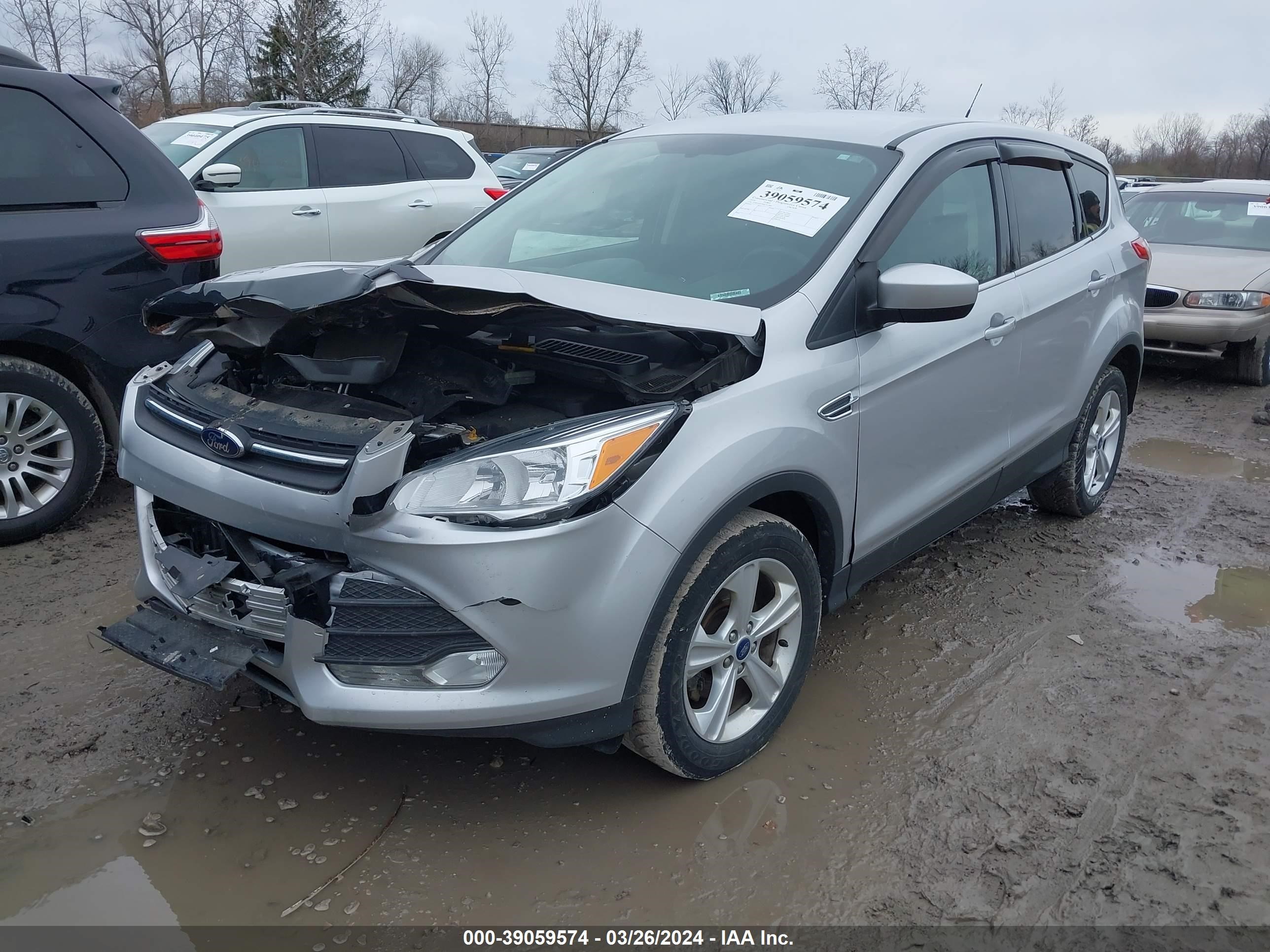 Photo 1 VIN: 1FMCU0GX8EUD57684 - FORD ESCAPE 