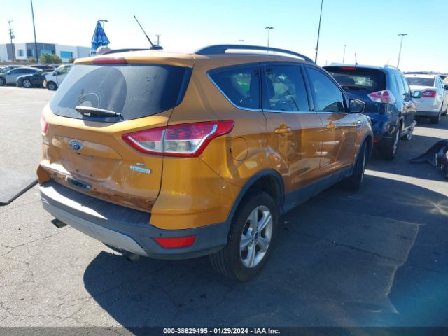 Photo 3 VIN: 1FMCU0GX8GUB16484 - FORD ESCAPE 