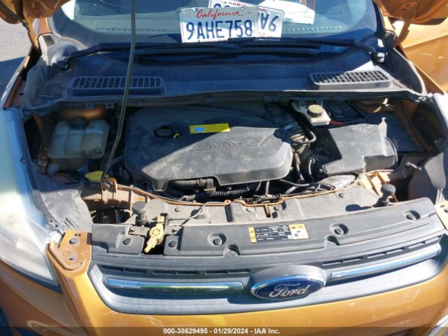 Photo 9 VIN: 1FMCU0GX8GUB16484 - FORD ESCAPE 